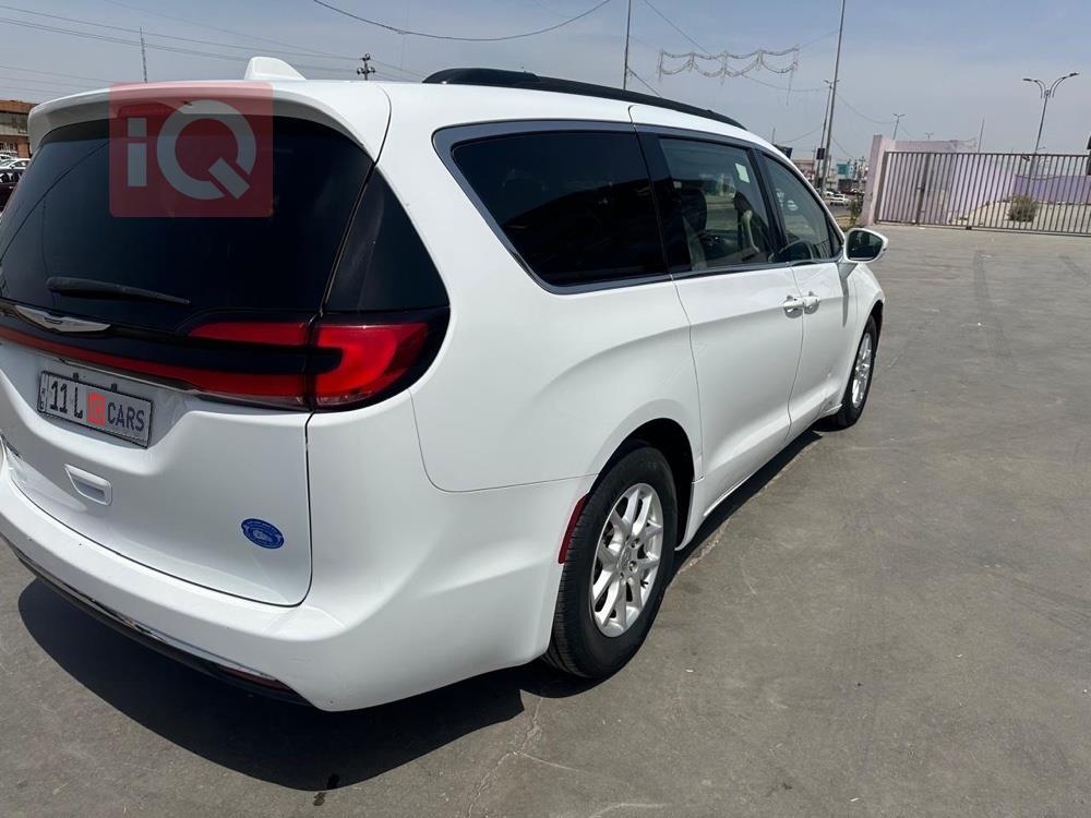 Chrysler Pacifica